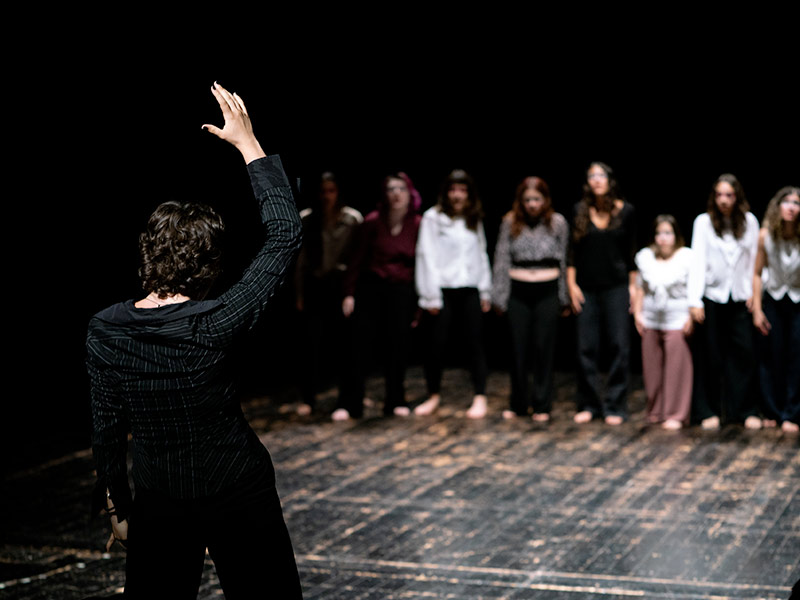 NULLA DI CIÒ CHE FORMA UN CORPO.